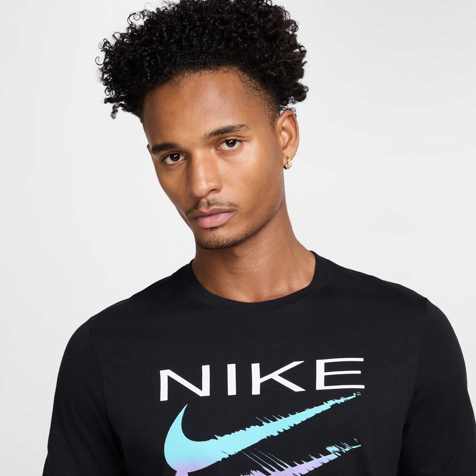 Camiseta Nike Sportswear Masculina - Di Gaspi - Roupas, Sapatos e