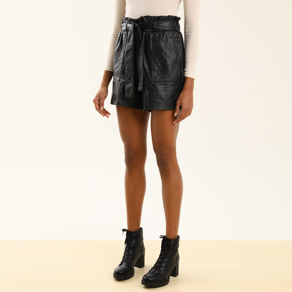SHORTS CLOCHARD PU 410299 PRETO P
