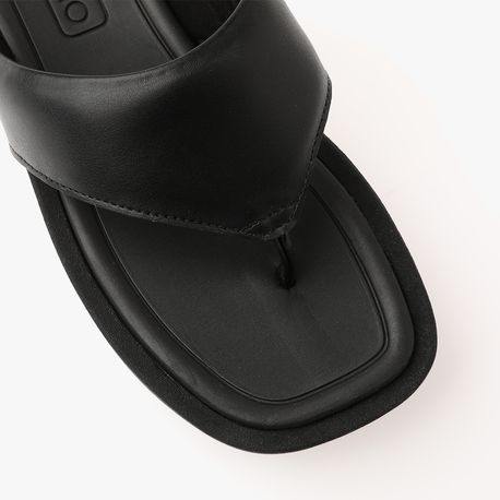 CHINELO DEDO ALTO  PTO NP 35