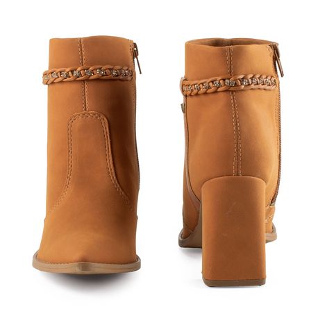 BOTA SALTO ME542 0002-MASCAVO 34